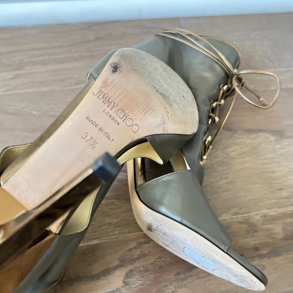 Shoes - Picture 1 of 6